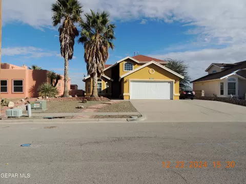 11240 Loma Del Sol Dr, El Paso, TX 79934