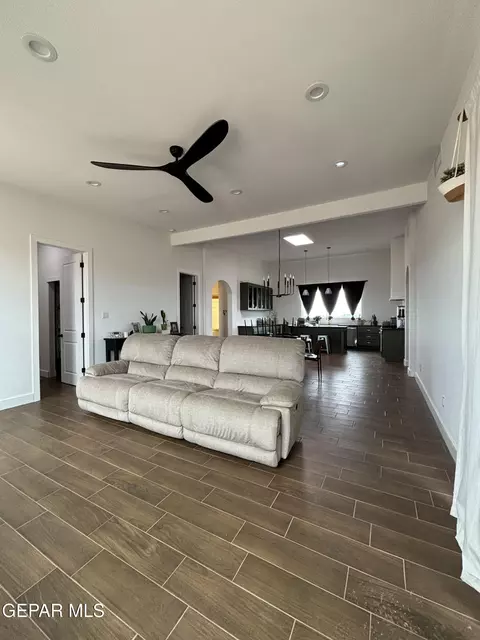 14846 Argyle Ave, El Paso, TX 79928 photo 8