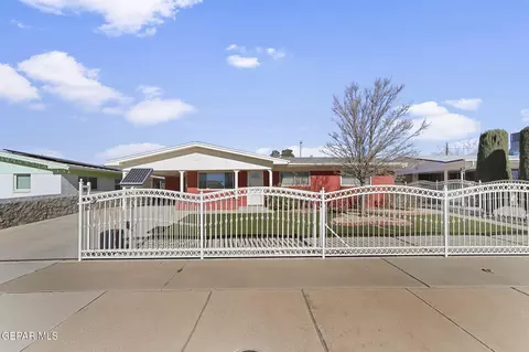 5825 Falcon Ave, El Paso, TX 79924