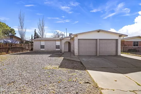 5724 Weatherford Ln, El Paso, TX 79924