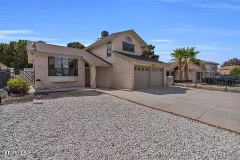 1761 Onizuka Dr, El Paso, TX 79936