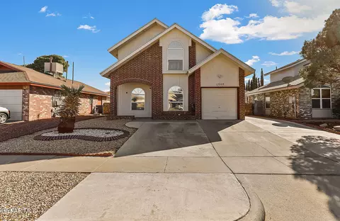 12008 Castle Woods Dr, El Paso, TX 79936