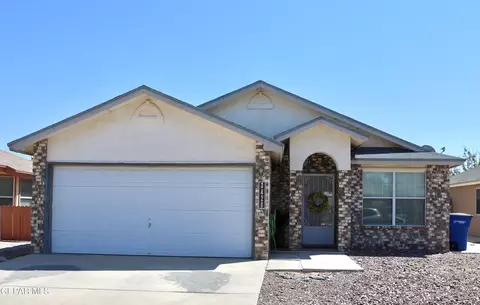 3428 Tierra Cobre Dr, El Paso, TX 79938