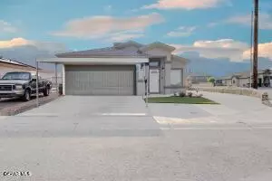 11597 Flor Sereno Pl, Socorro, TX 79927