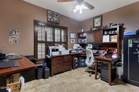 608 Myriam Dr, Anthony, TX 79821 photo 15