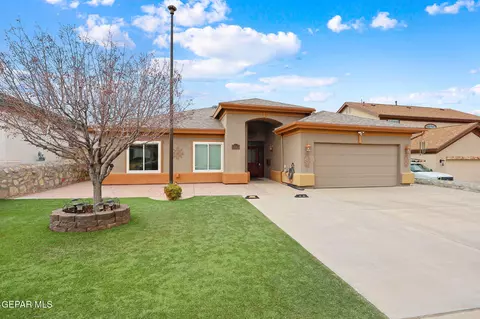 608 Myriam Dr, Anthony, TX 79821