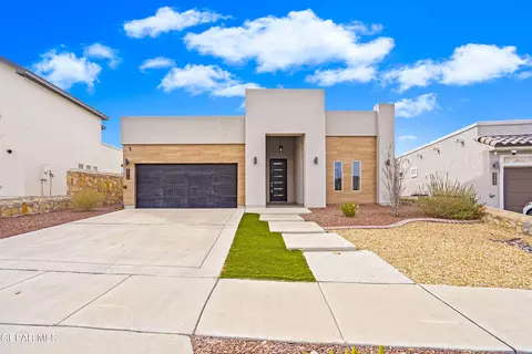 2179 Enchanted Crest Dr, El Paso, TX 79911