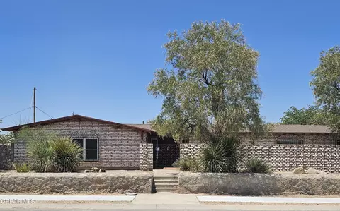 800 N G Ave N, Fabens, TX 79838