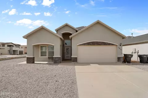 1017 Summer House St, El Paso, TX 79928