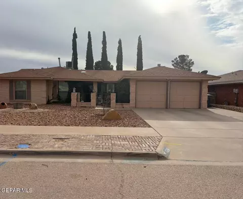 11248 Signal Ridge Drive Dr, El Paso, TX 79936