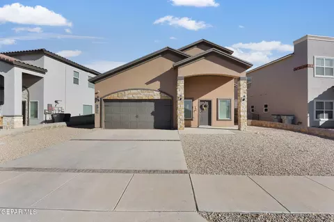 6917 Copper Town Dr, El Paso, TX 79934