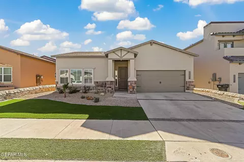 13704 Villa Vista Ave, Horizon City, TX 79928