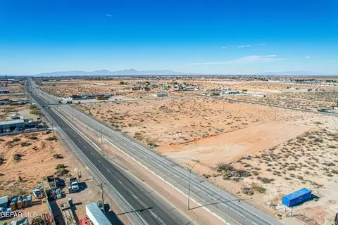 15559 Montana Ave, El Paso, TX 79938
