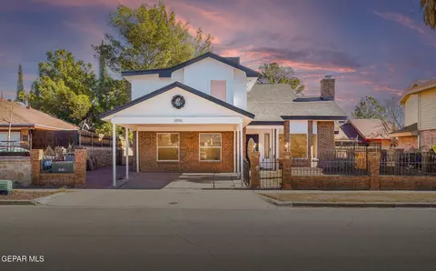 2908 Gilberto Avila St, El Paso, TX 79936
