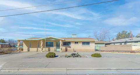 137 Polo Inn Rd, El Paso, TX 79915