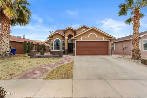 3232 Tierra Nevada Dr, El Paso, TX 79938