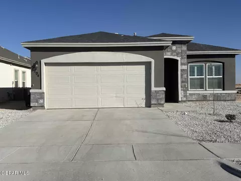13825 Carolina Ponce Ave, El Paso, TX 79928