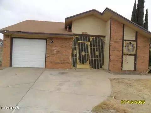 1818 Karl Wyler Drive Dr, El Paso, TX 79936