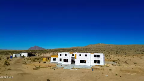 19611 Gary Lee, El Paso, TX 79938