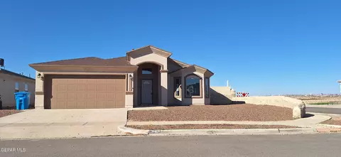 653 David Ortiz St, Socorro, TX 79927