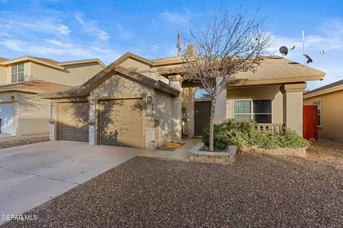 804 Paseo Clara Pl, El Paso, TX 79928