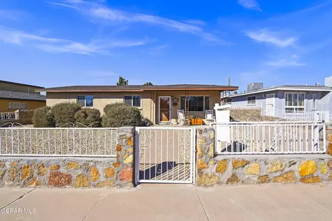 8121 Cook Dr, El Paso, TX 79907