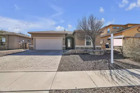 11136 Redstone Cove D Dr, El Paso, TX 79934