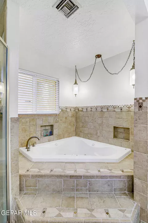 Bath - 6333 El Risco St, El Paso, TX 79912 photo 4 of 7