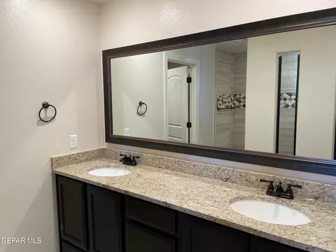 1817 Ritzy Lou Pl, El Paso, TX 79928 photo 18