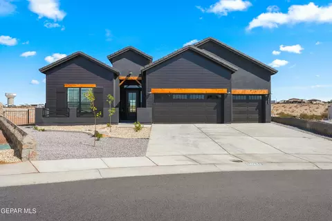 961 Pettus Pl, Horizon City, TX 79928
