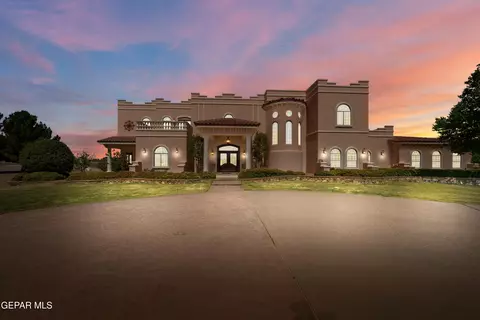 819 Smokey Ridge Ct, El Paso, TX 79932