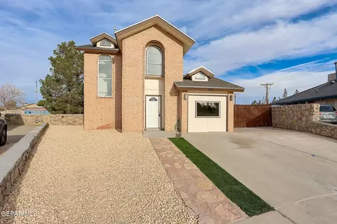 12116 Castle Keep Cir, El Paso, TX 79936