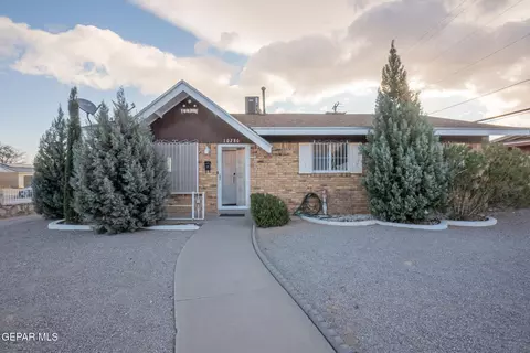 10280 Yellowstone St, El Paso, TX 79924