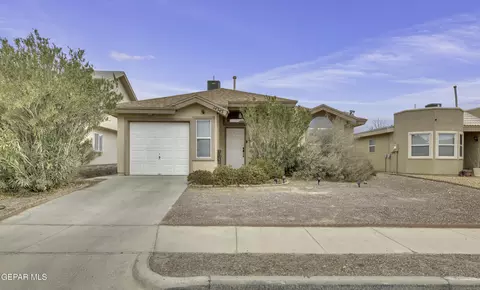 14345 Spanish Point Dr, El Paso, TX 79938