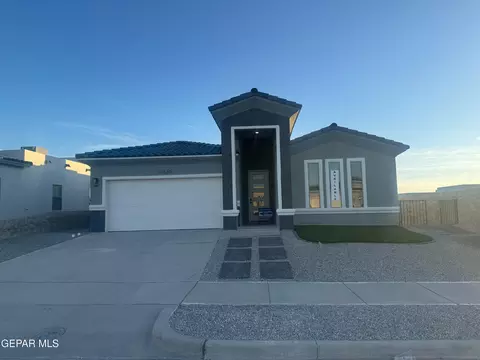 12733 Fredericksburg Ave, Horizon City, TX 79928