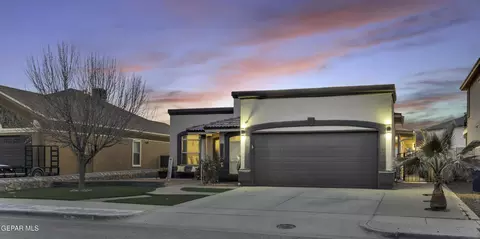 12917 Hidden Grove Dr, El Paso, TX 79938