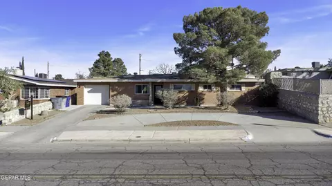 1224 Bois D Arc Dr, El Paso, TX 79925