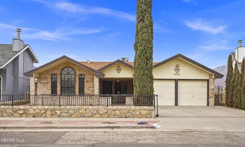 5249 Roger Maris Dr, El Paso, TX 79934