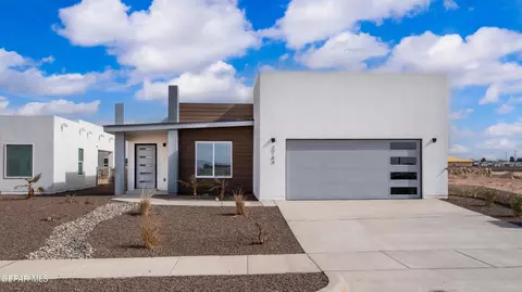 3764 Scheme, El Paso, TX 79938