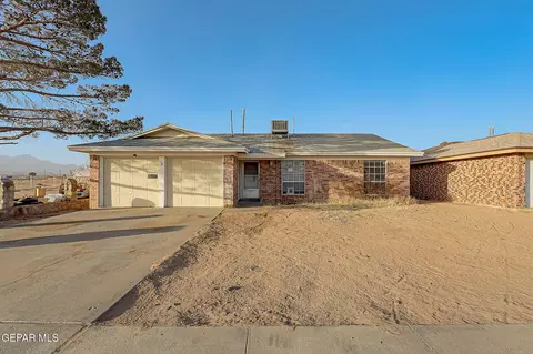 5731 Threadgil Ave, El Paso, TX 79924