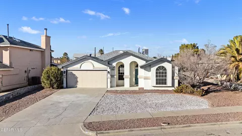 1284 Desierto Seco Dr, El Paso, TX 79912