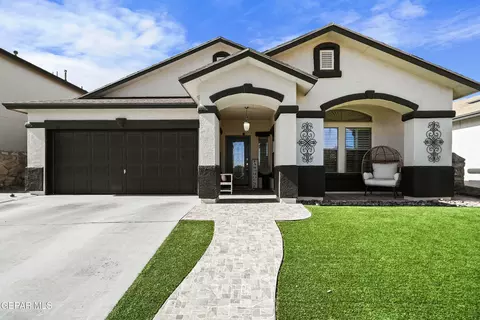 11469 Lucio Moreno Dr, El Paso, TX 79934
