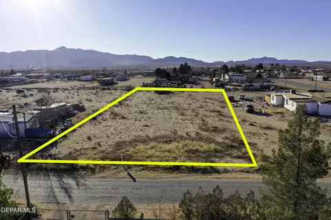 124 Schneberger Rd, Chaparral, NM 88081