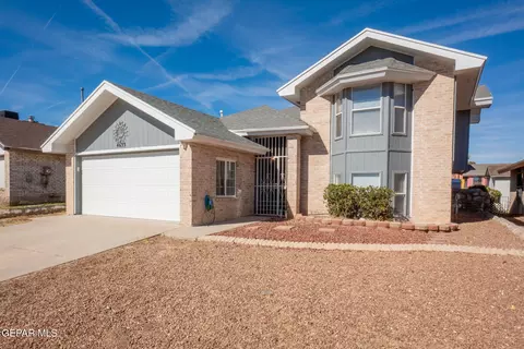 4633 Loma De Plata Dr, El Paso, TX 79934