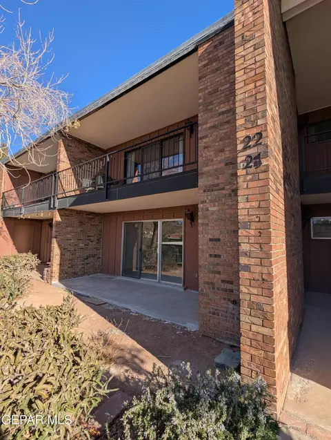 4800 N Stanton St #21, El Paso, TX 79902