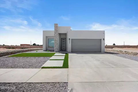 13745 Lorenz Ave, El Paso, TX 79928