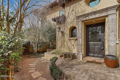 4848 Villa Encanto, El Paso, TX 79922