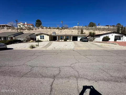 5701 Burning Tree Dr, El Paso, TX 79912