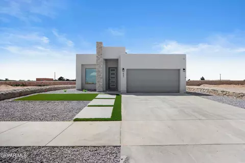 820 Paseo Pacifico Pl, El Paso, TX 79928