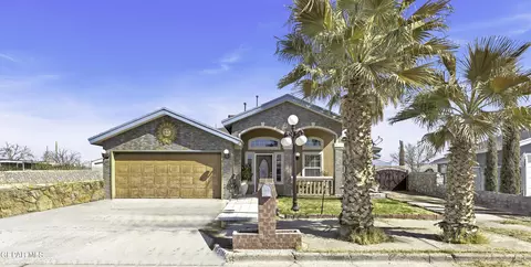 9734 Penjamo Dr, El Paso, TX 79927